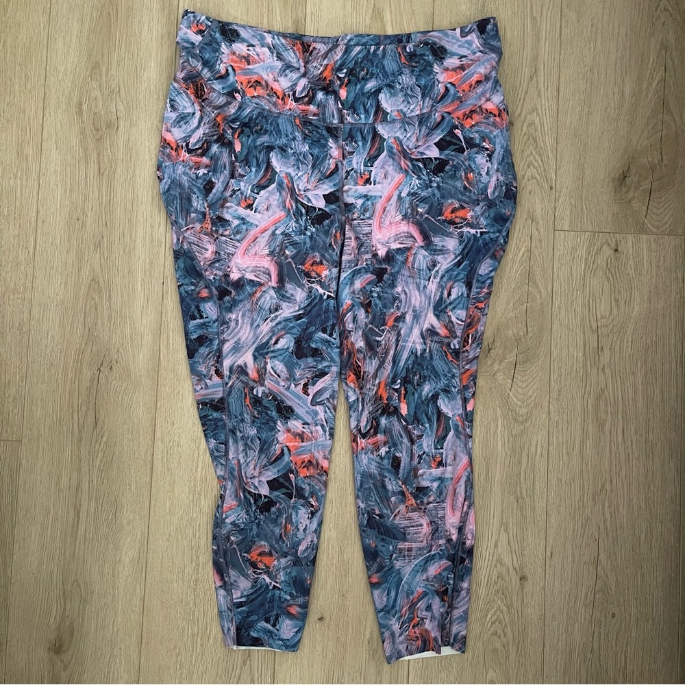 Lululemon Base Pace High-Rise Running Tight Legging 25” - Size 20